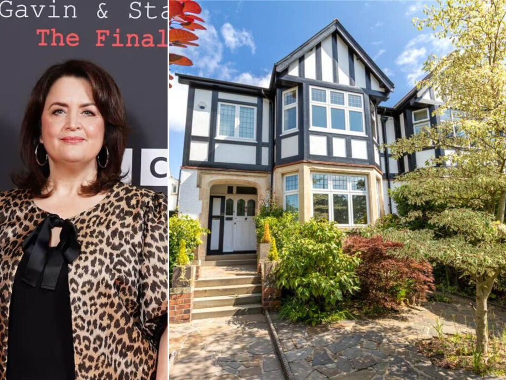 ruth jones net worth